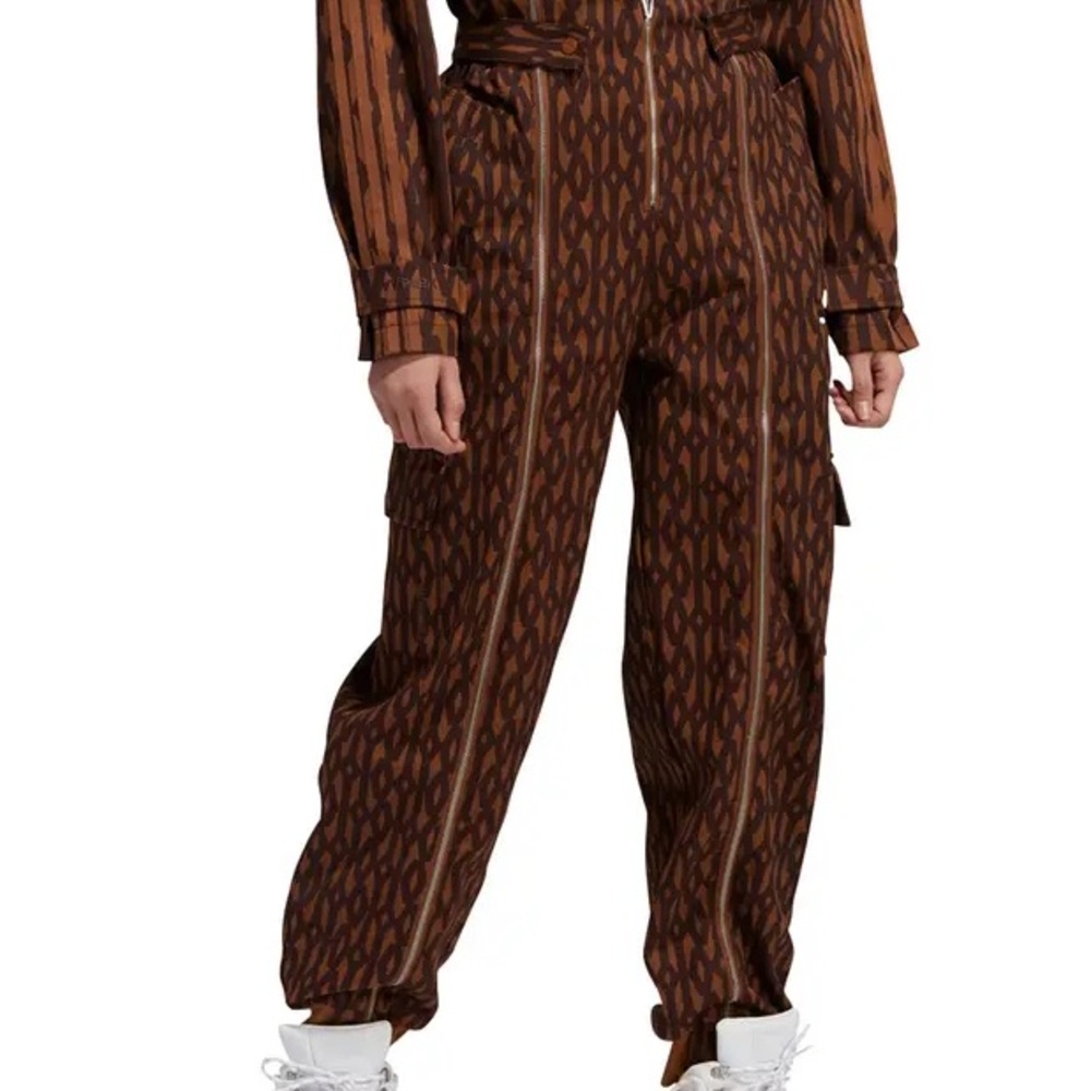 Ivy Park X adidas monogram zipper pants Medioum